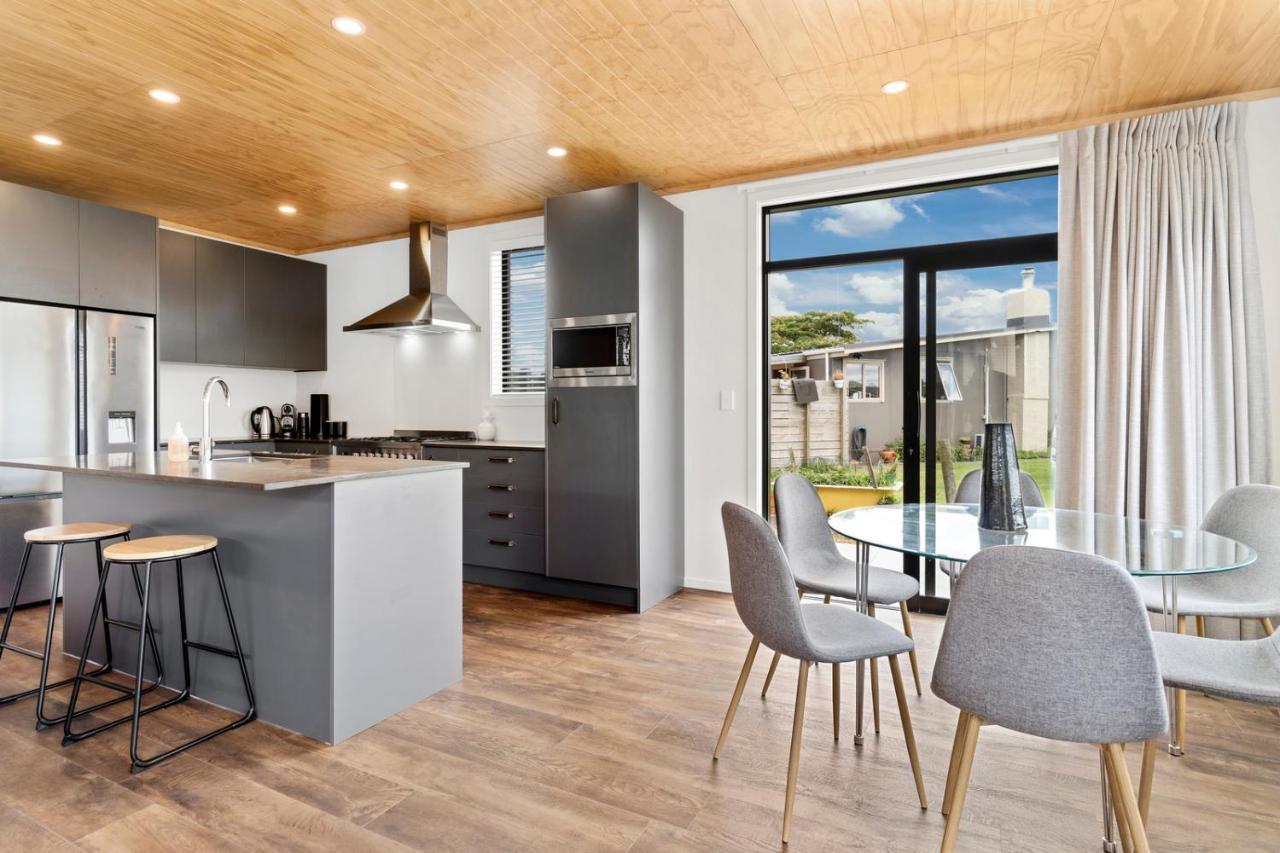 Custom Designed Holiday Home, Next To Cycleway. Te Aroha Exteriér fotografie