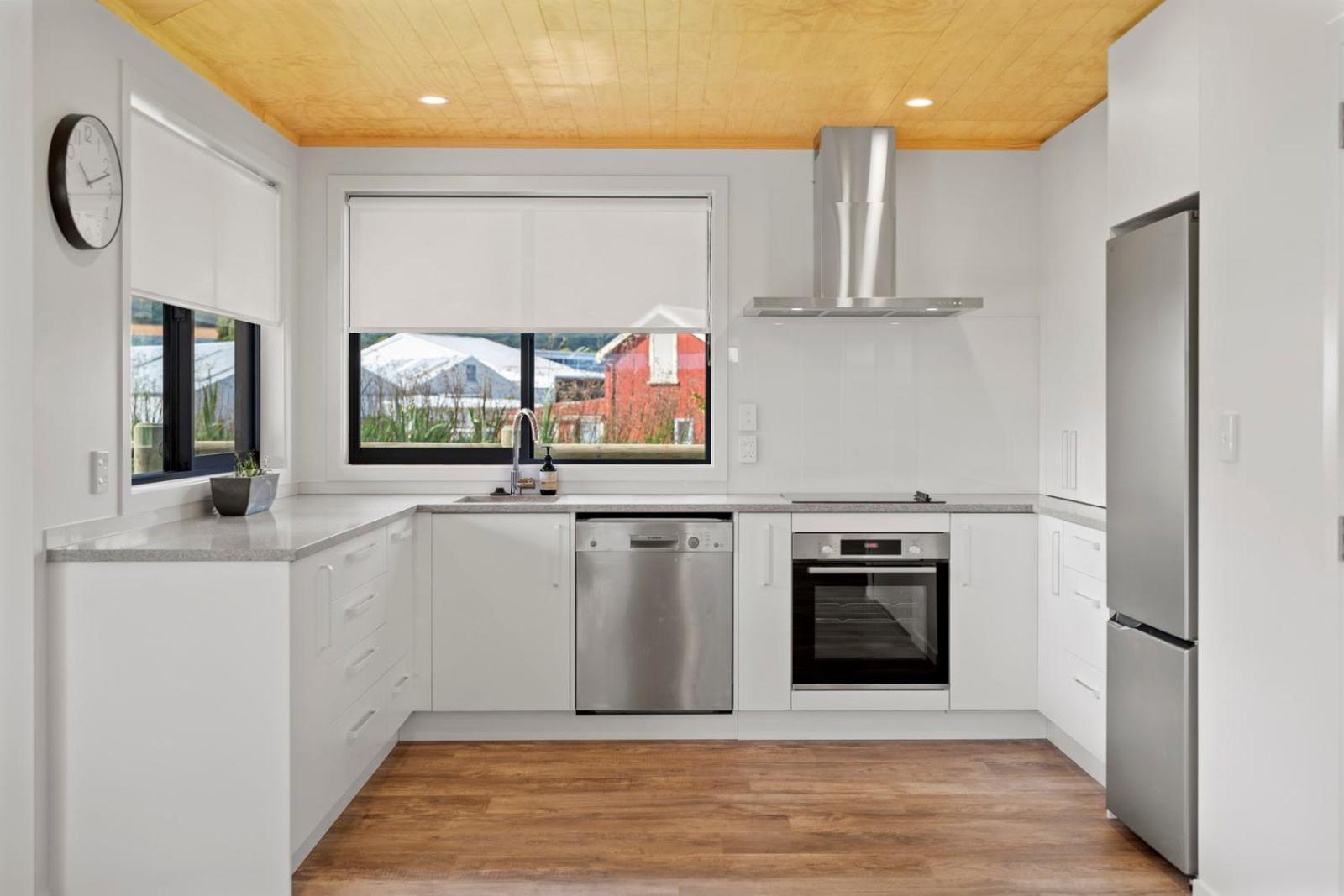 Custom Designed Holiday Home, Next To Cycleway. Te Aroha Exteriér fotografie
